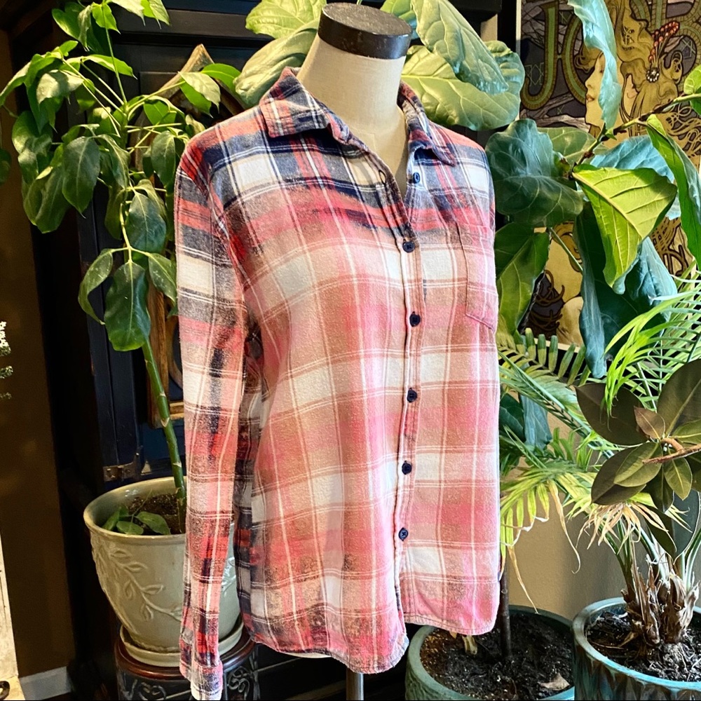 Anthropologie custom bleached flannel - Picture 3 of 13
